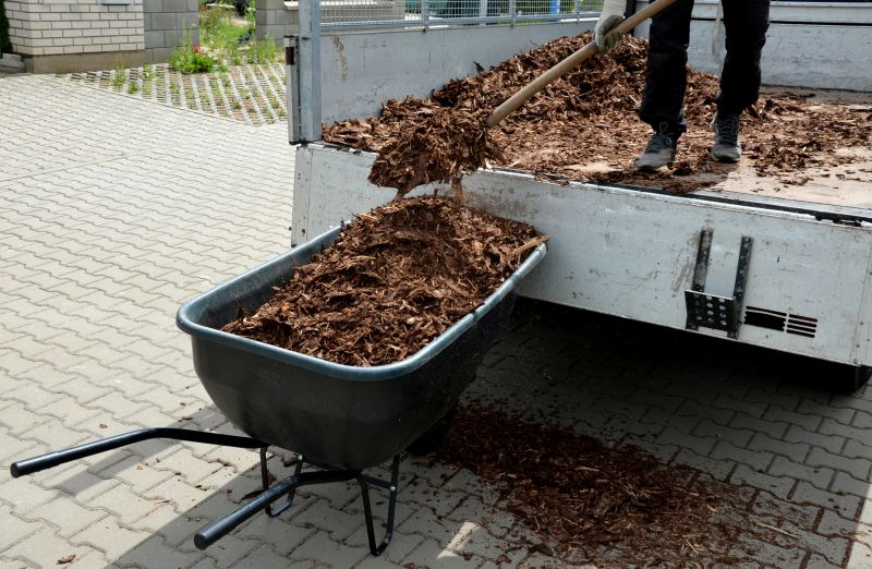 Wood Mulch Delivery detail